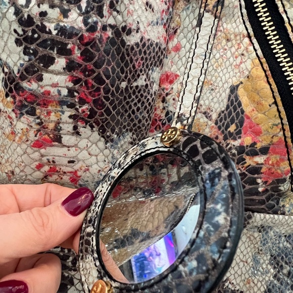 Tory Burch Snakeskin Shoulder Bag - Picture 4 of 15